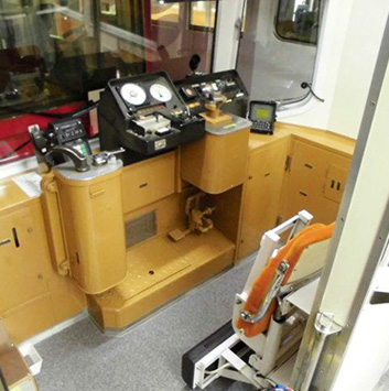 運転台（施工後）